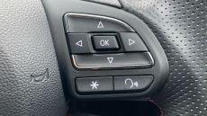 MG Hs 1.5 T-GDI Exclusive 5dr Petrol Hatchback